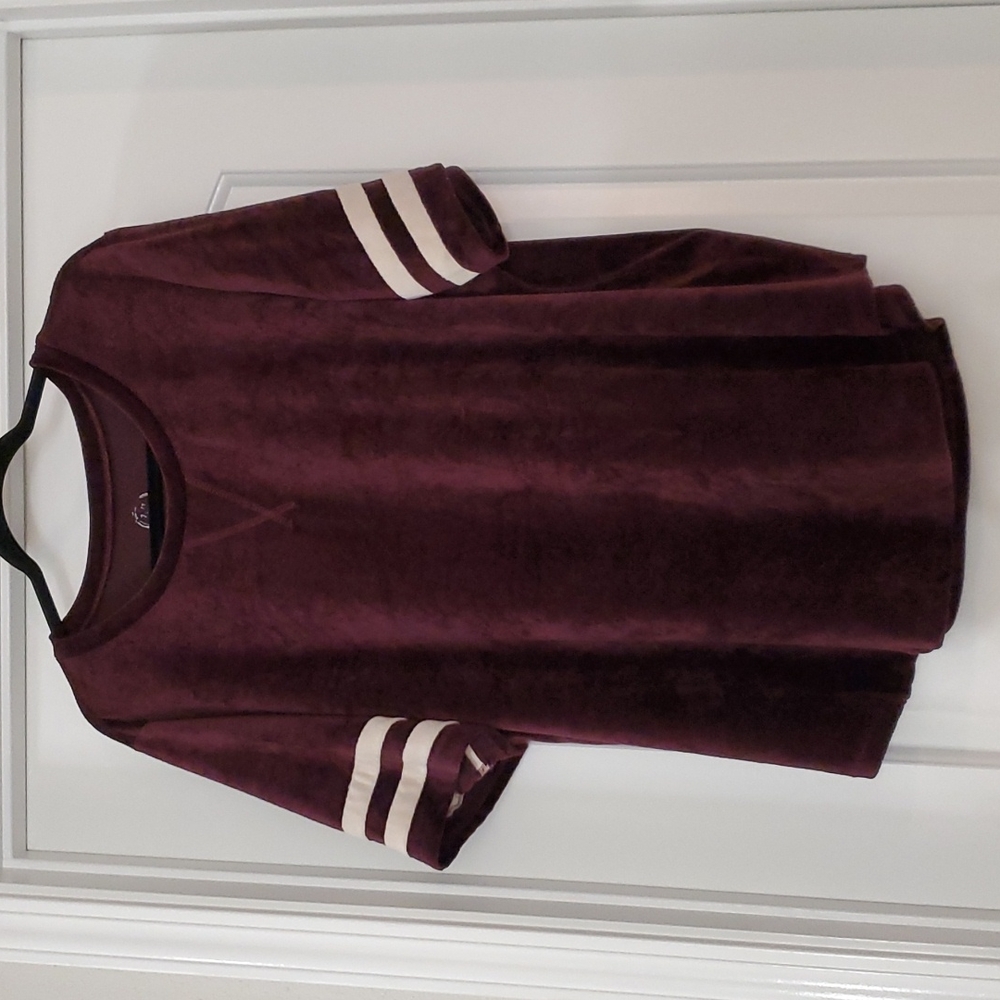 Maurice’s Velour Short Sleeve Shirt